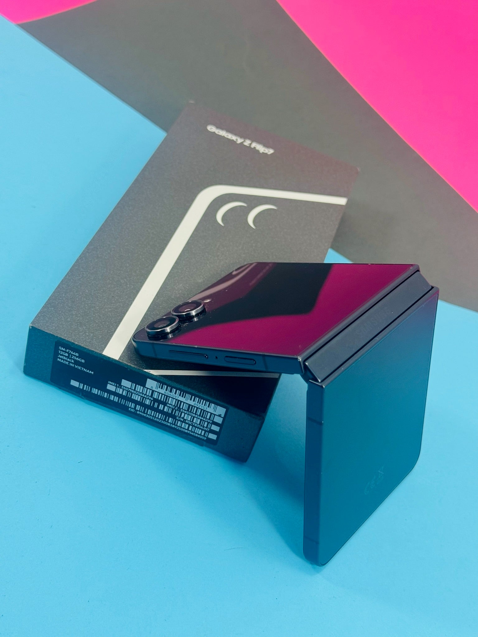 Samsung Galaxy Z Flip 7 256GB