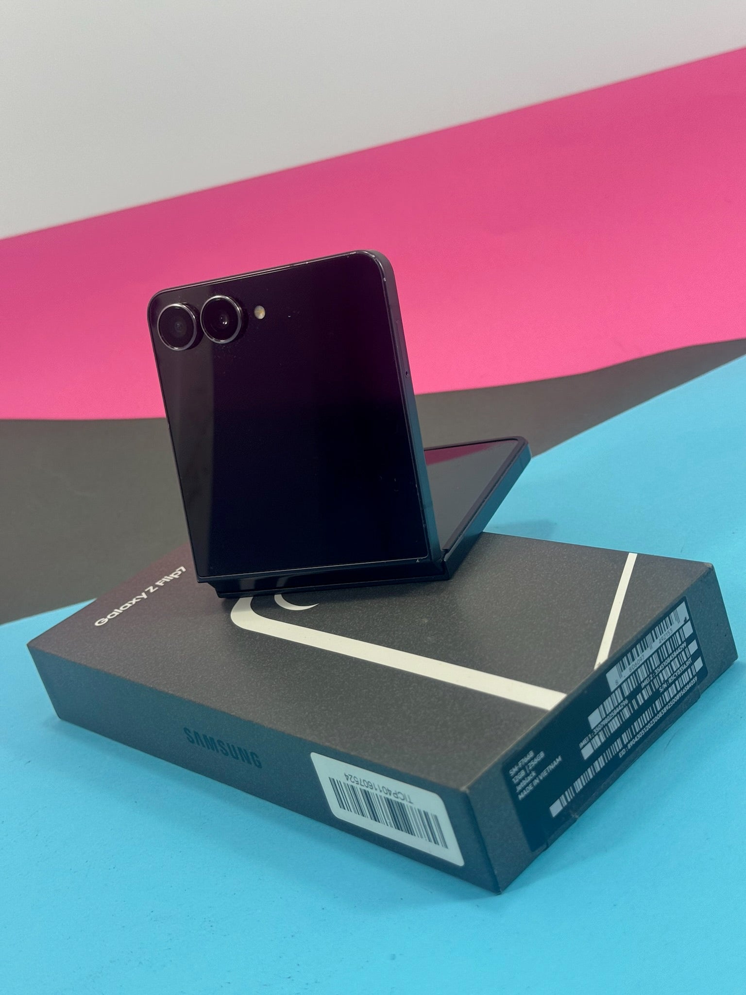 Samsung Galaxy Z Flip 7 256GB