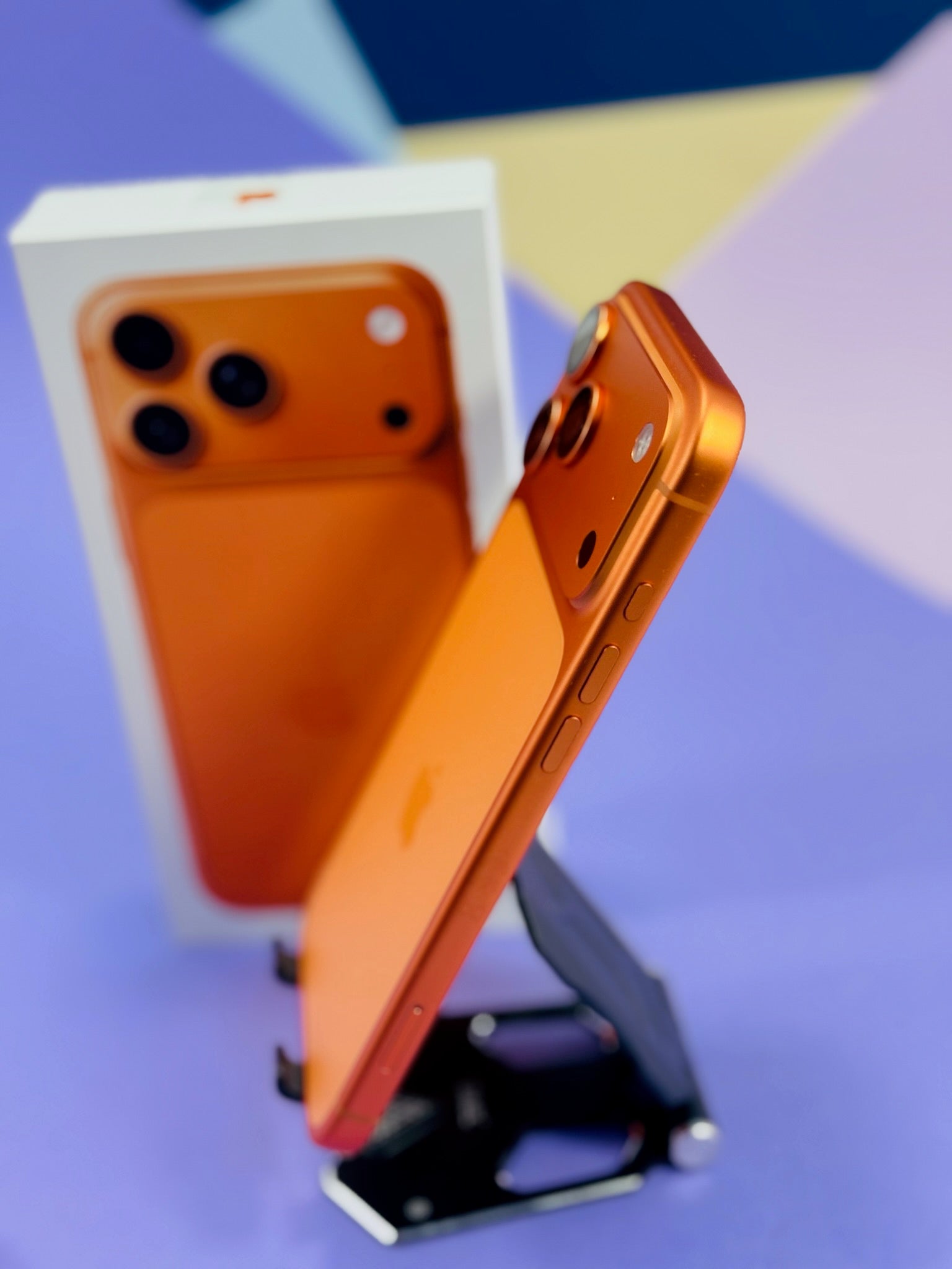 iPhone 17 Pro Max 256GB Cosmic Orange