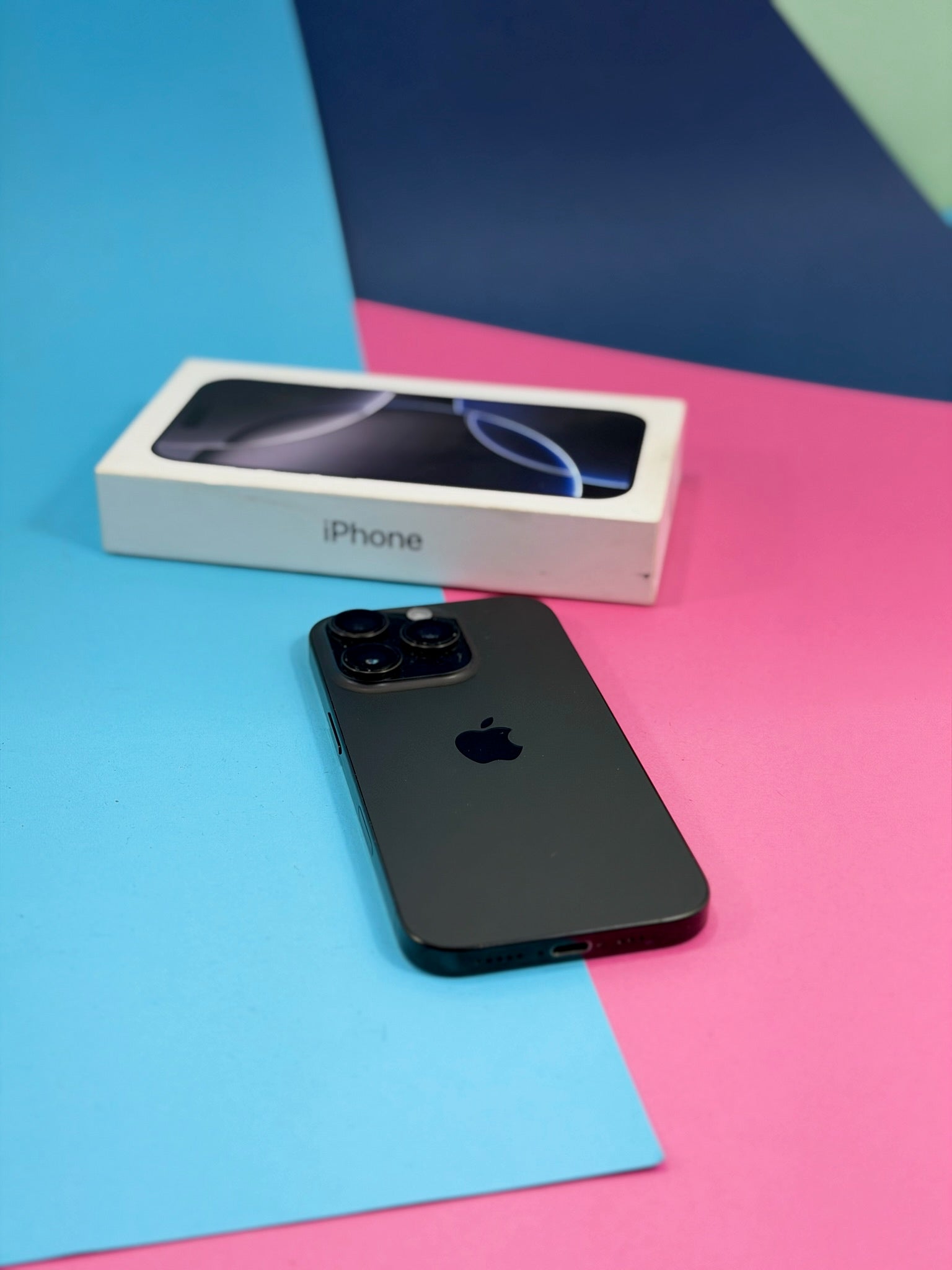 iPhone 16 Pro 256GB Negro