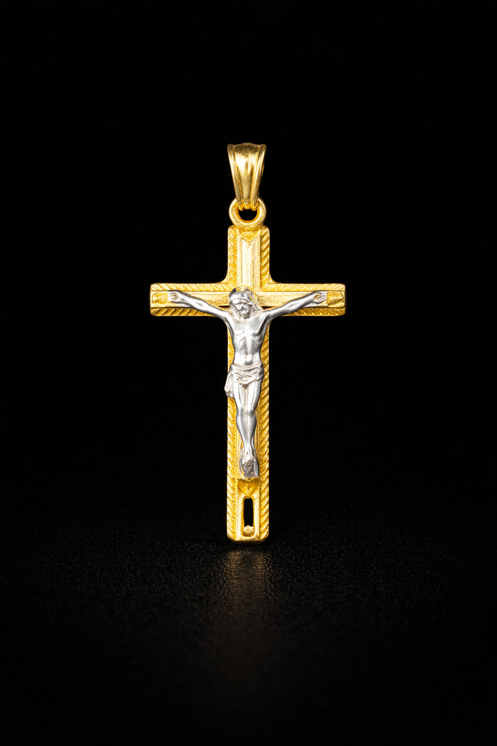Cruz de Oro Blanco y Amarillo 18k