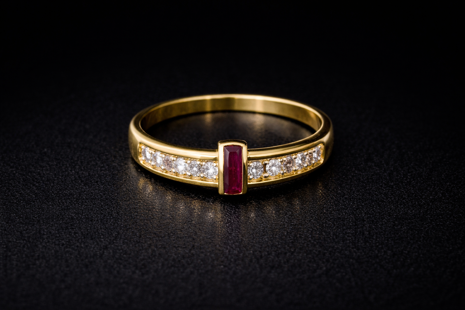 Anillo de Oro Amarillo 18 Quilates