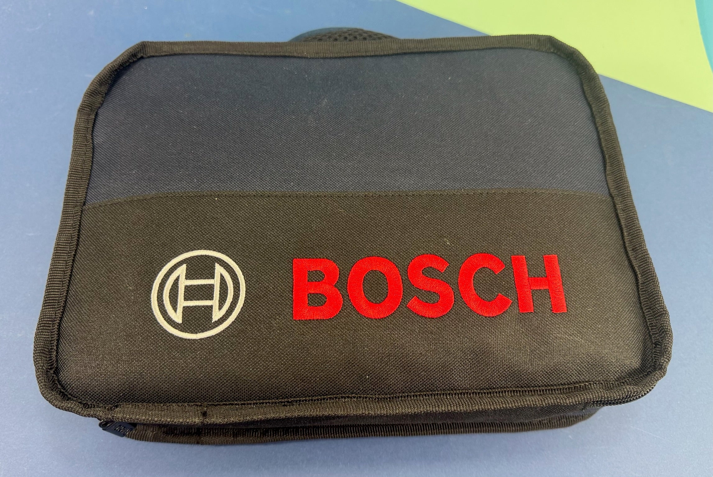 Bosch GSB 12V 15 Taladro Percutor a Batería 12V