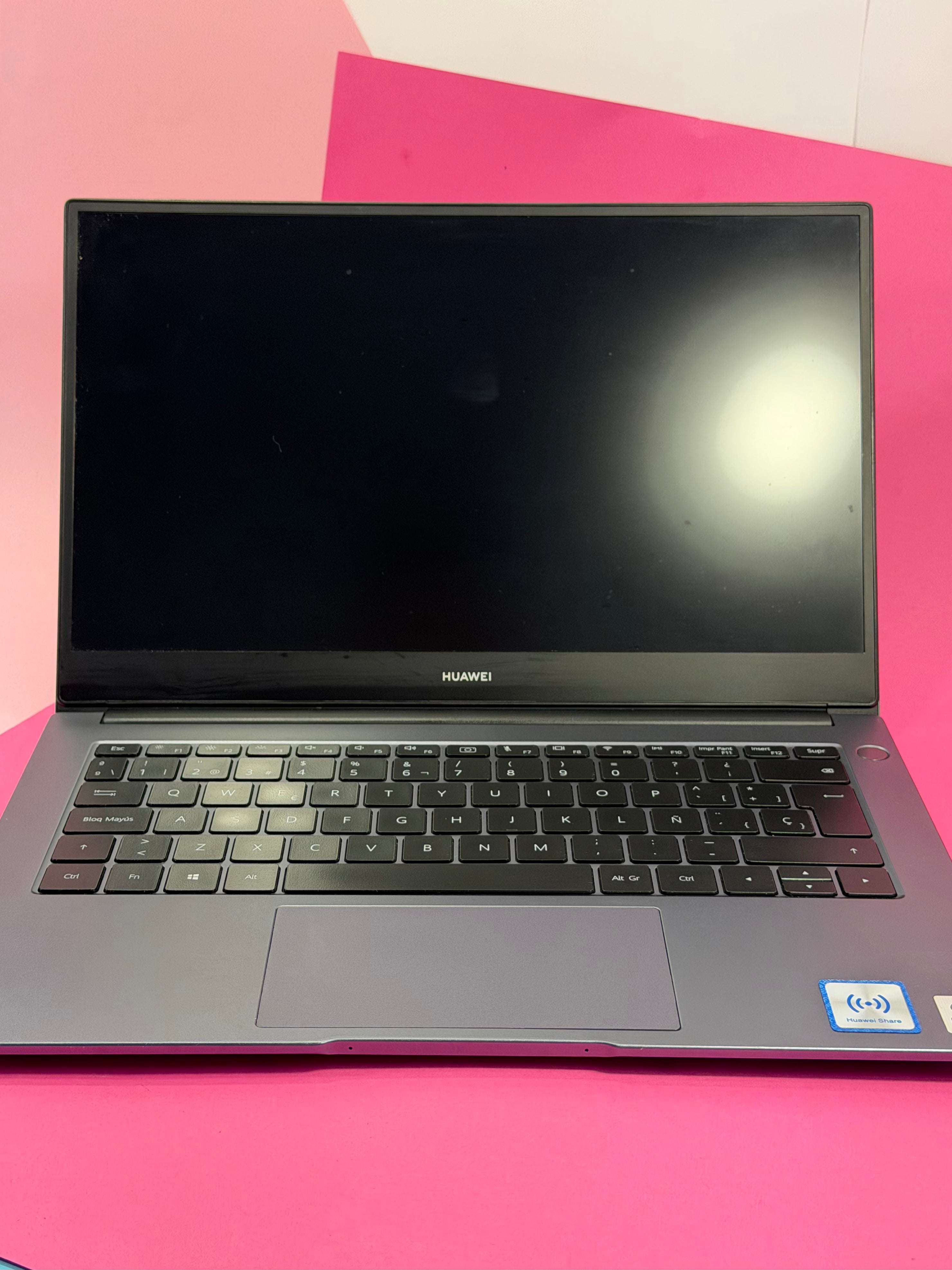 Huawei MateBook 16 GB RAM 500 GB SSD intel Core i5-10210U