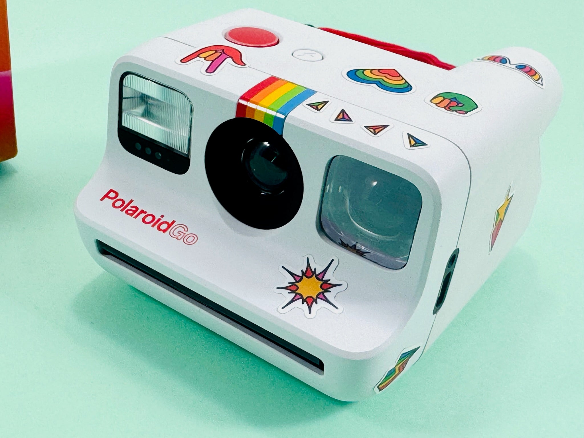 Cámara Instantánea Polaroid Go – Edición Decorada