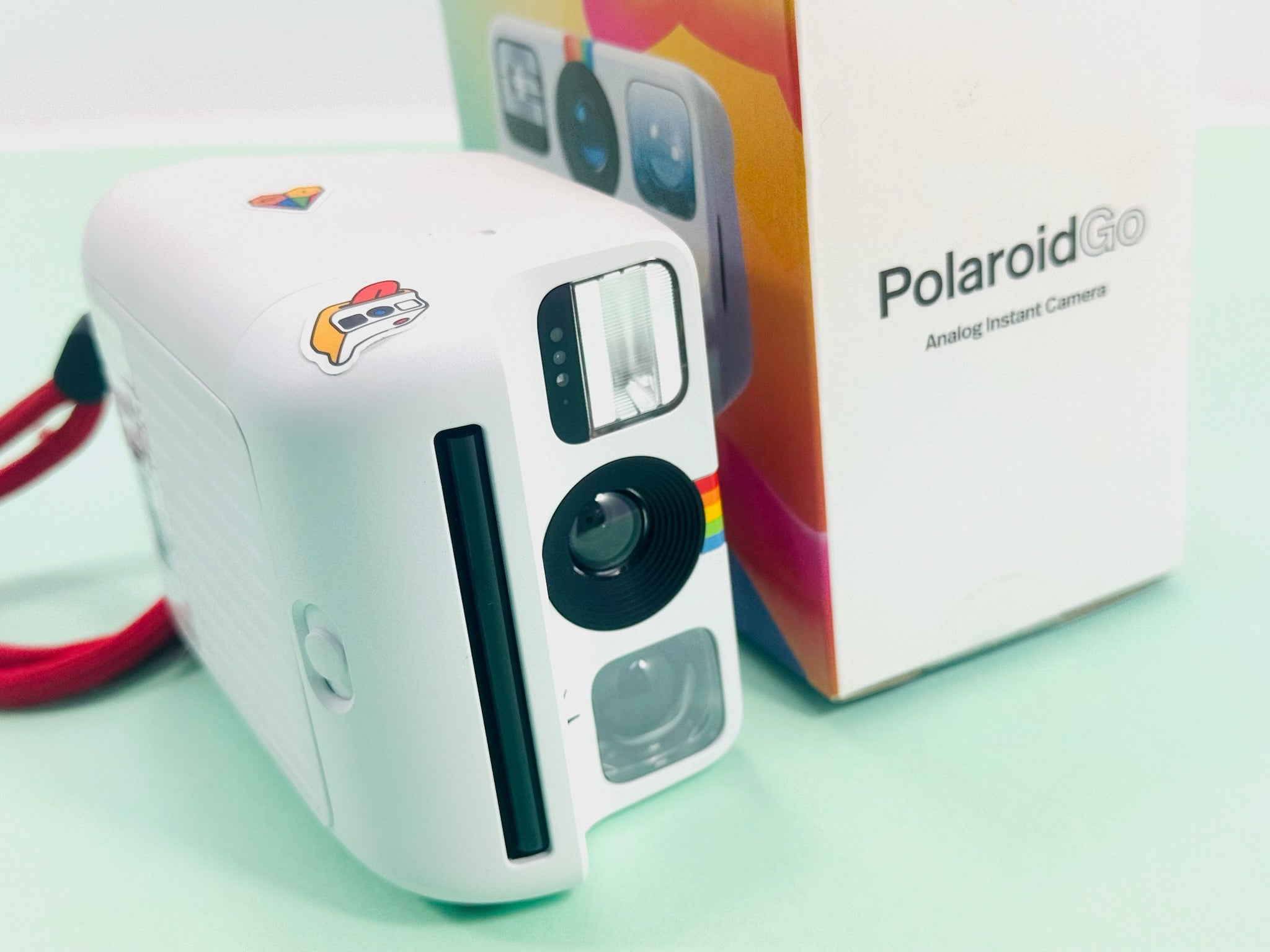 Cámara Instantánea Polaroid Go – Edición Decorada