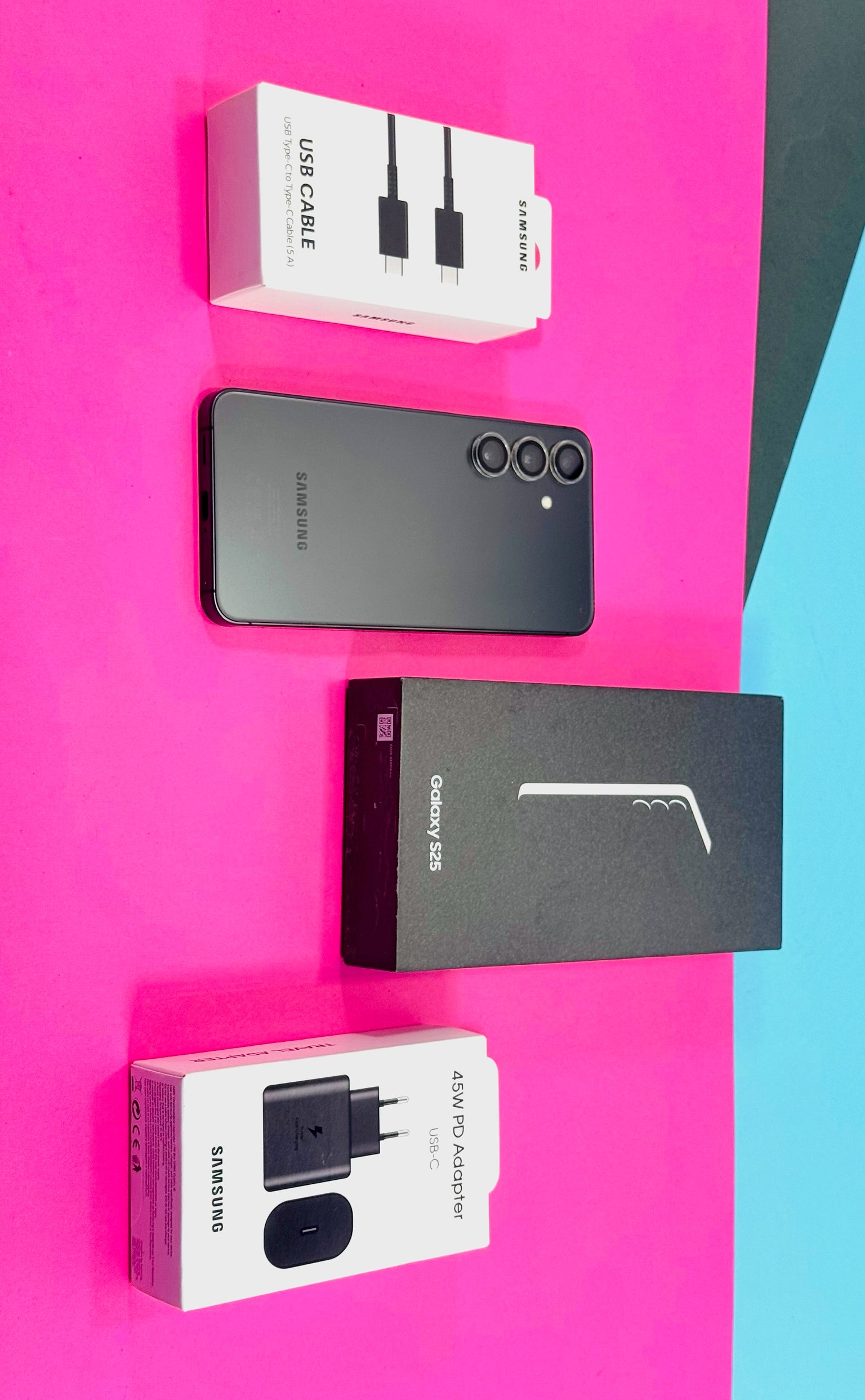 Samsung Galaxy S25  12 GB RAM  256 GB