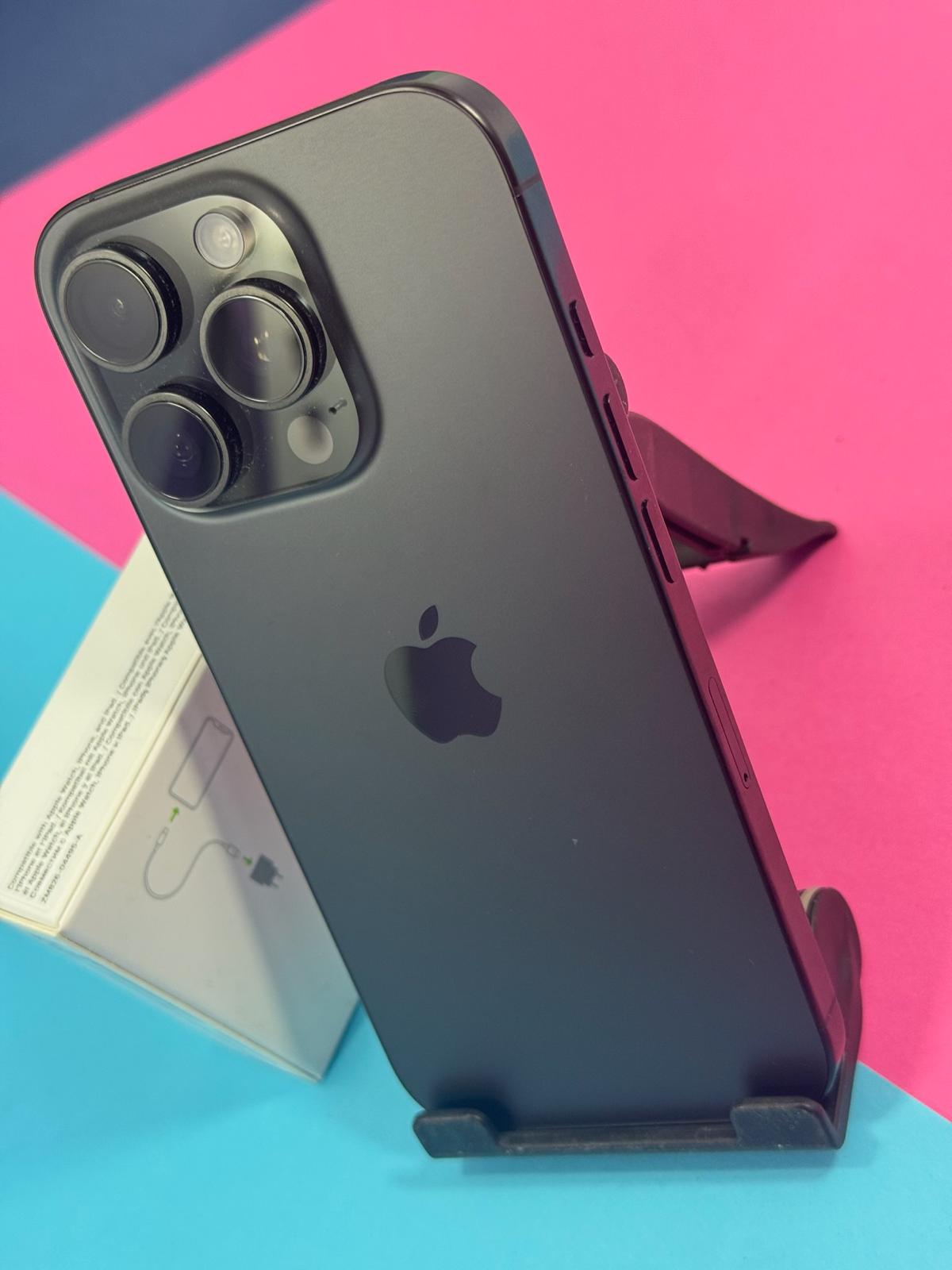 iPhone 16 Pro 128GB Negro