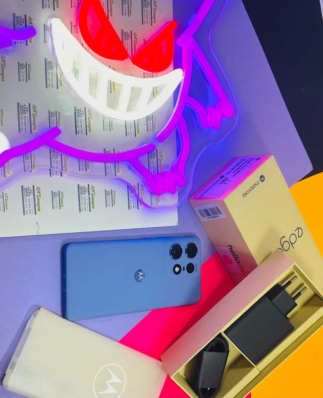 Motorola Edge 50 Pro Azul
